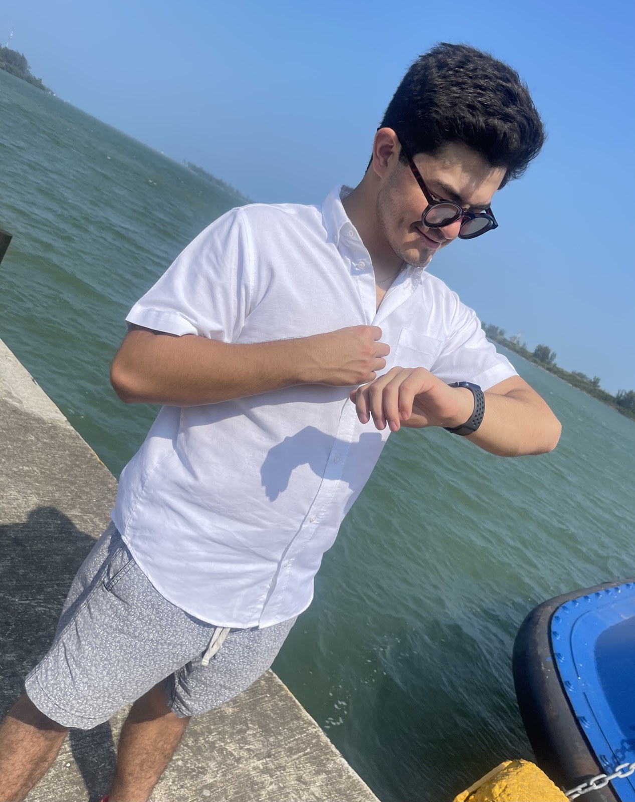 Angel Cruz, fundador de AuraVita Gummies